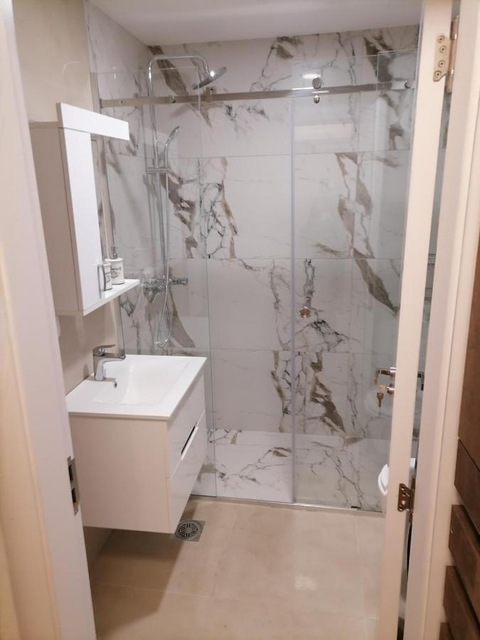 Apartman Ana Ni Exteriör bild