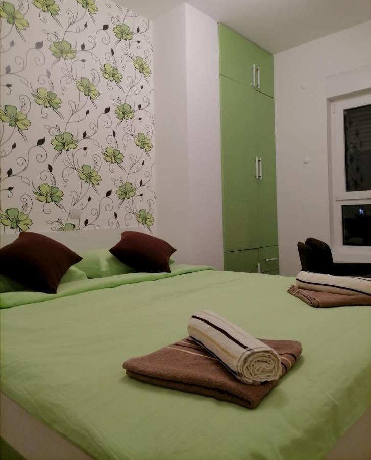Apartman Ana Ni Exteriör bild